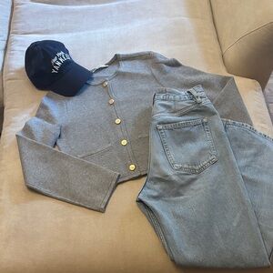 Abercrombie & Fitch Gray Knit Cardigan with Gold Buttons